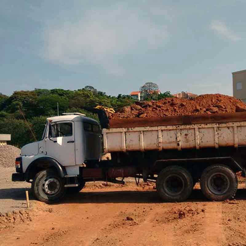 mosaico1-tatu-terraplenagem-aterro