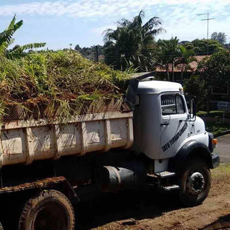 mosaico4-tatu-terraplenagem-aterro